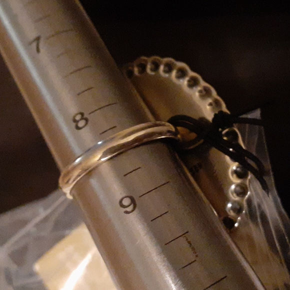 STERLING SILVER RAINBOW GLOW  MOONSTONE RING - Picture 6 of 6